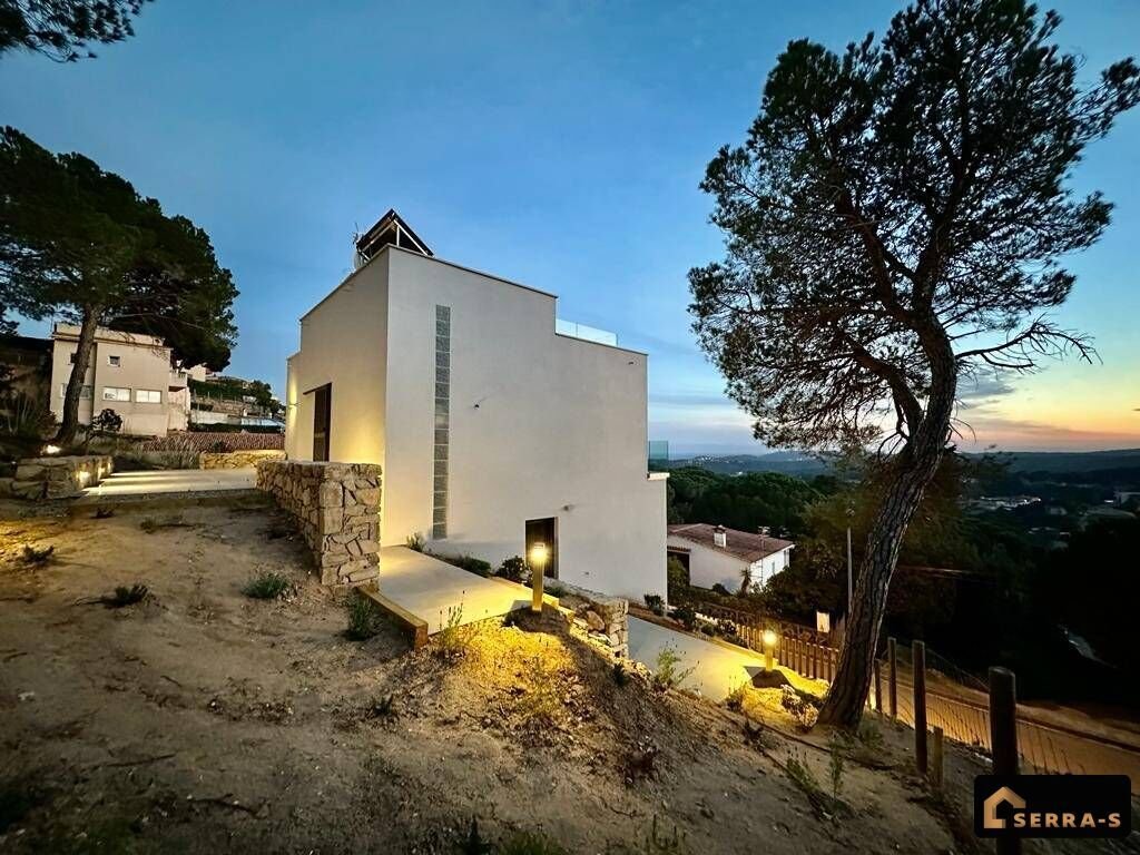 Villa in Lloret de Mar, Catalonia, Spain 4 - 17066293
