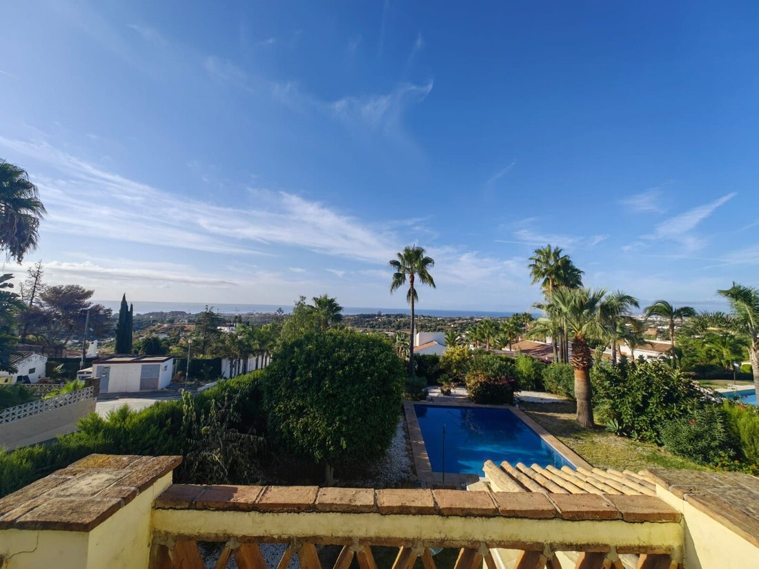 Villa in Estepona, Andalusia, Spain 2 - 17066244