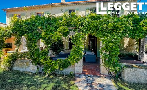 Villa in Centre, Le Luc, France 1
