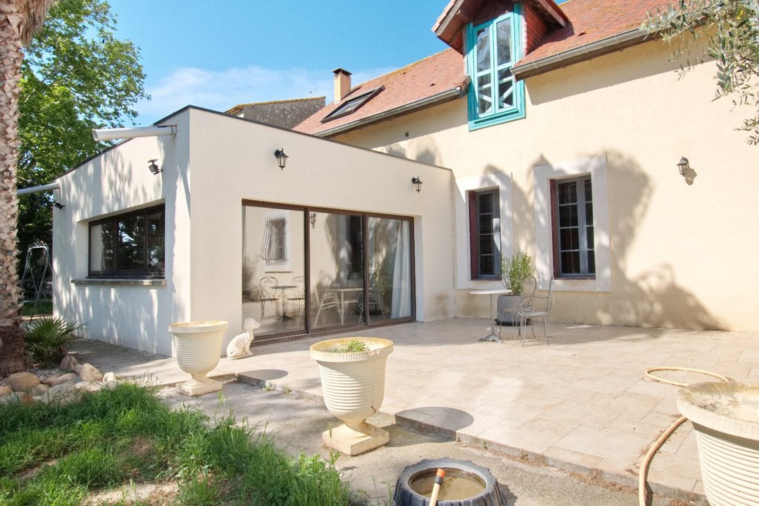 House in Lespignan, Occitania, France 1 - 16256551