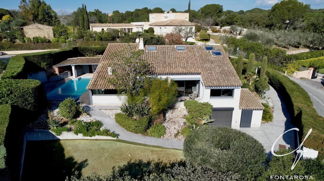 Villa in Valescure-Vaulongue-Clair Bois-Vallon Suveret, Saint-Raphaël, France 2 - 13872337