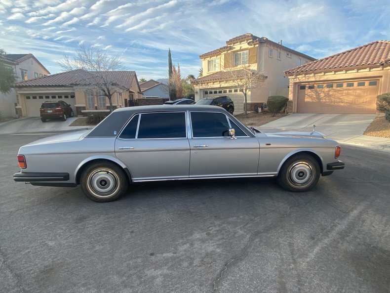 Sedan in Glendale, United States 3 - 16950264