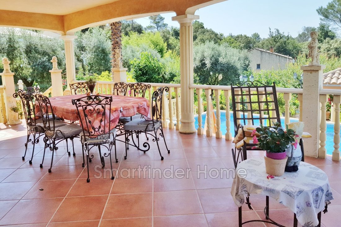 Villa in Flassans-sur-Issole, Provence-Alpes-Côte d'Azur, France 4 - 17066211