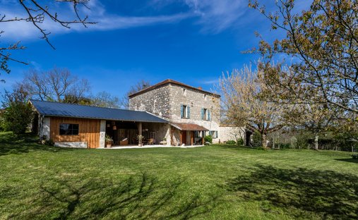 House in Engayrac, Nouvelle-Aquitaine, France 1
