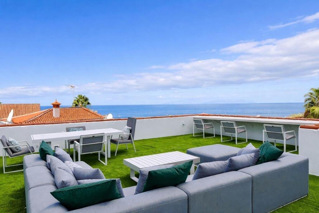 House in Costa Adeje, Adeje, Canary Islands 2 - 17025645