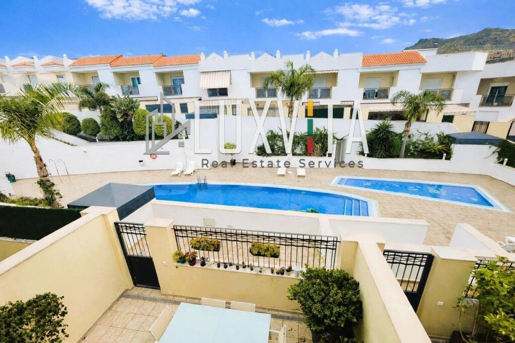 House in Costa Adeje, Adeje, Canary Islands 4 - 15055562
