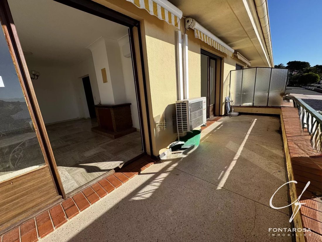 Apartment in Le Dramont-Agay-Anthéor-Le Trayas, Saint-Raphaël, France 4 - 17061779