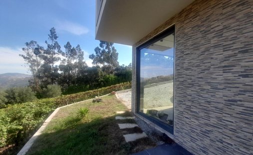 Farm Ranch in Barqueiros, Vila Real District, Portugal 1
