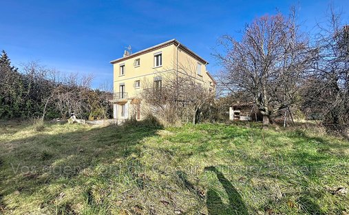 Villa in Vieille Ville-Cativel, Gardanne, France 1