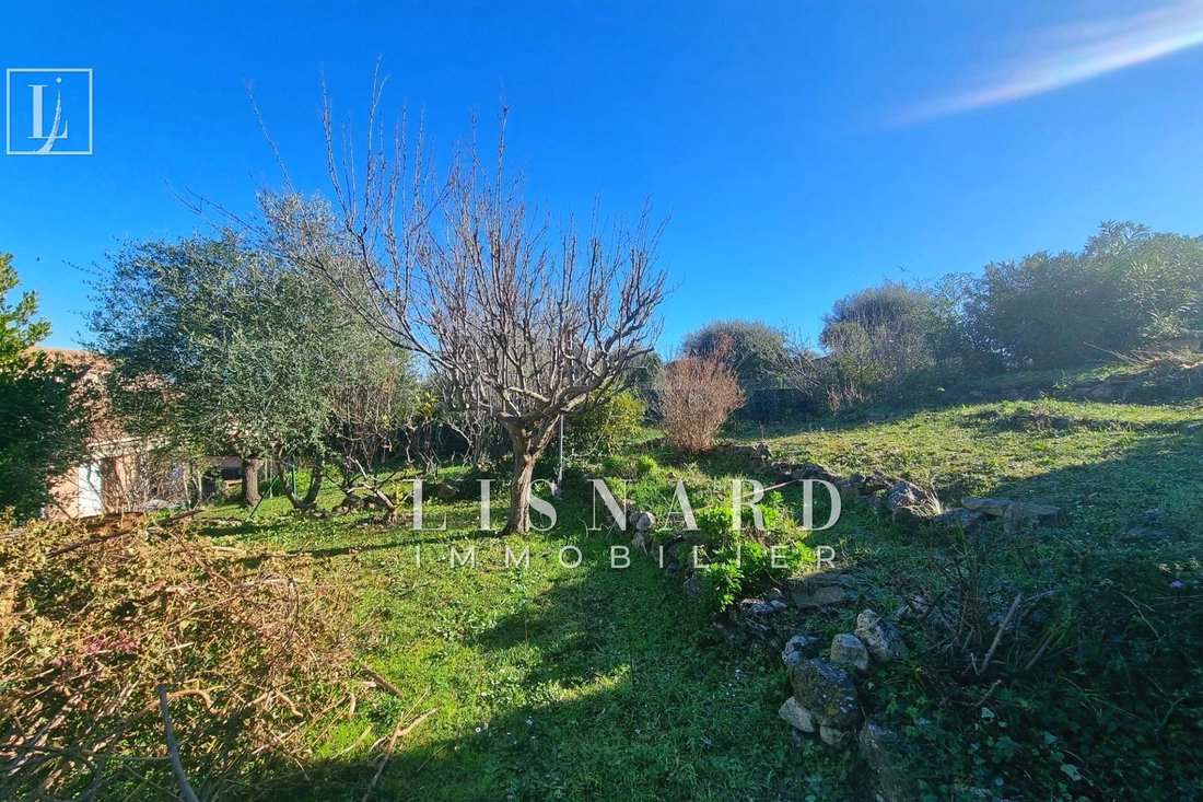 Villa in Centre, Vallauris, France 3 - 16999076