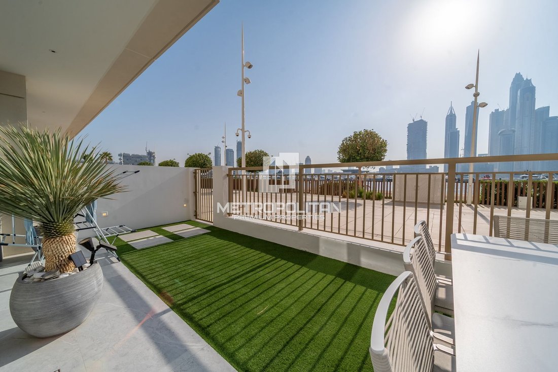 Apartment in Dubai Harbour, Dubai, United Arab Emirates 4 - 17067326