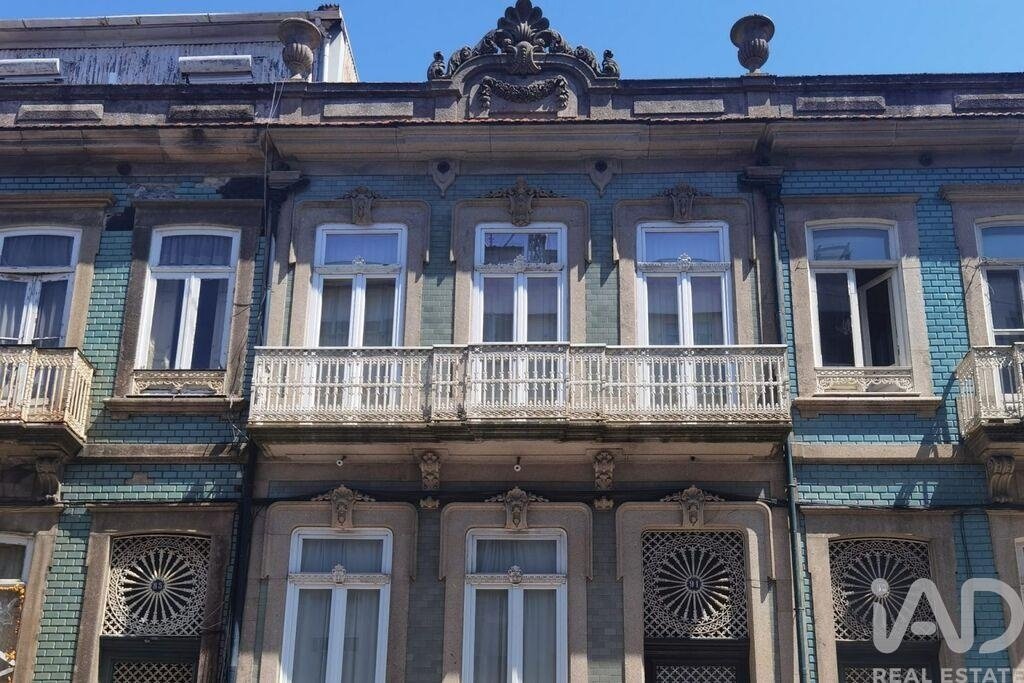 Apartment in Cedofeita, Santo Ildefonso, Se, Miragaia, Sao Nicolau e Vitoria, Porto District, Portugal 1 - 17067220