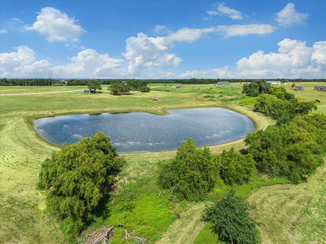 Land in Carmine, Texas, United States 1 - 16577176