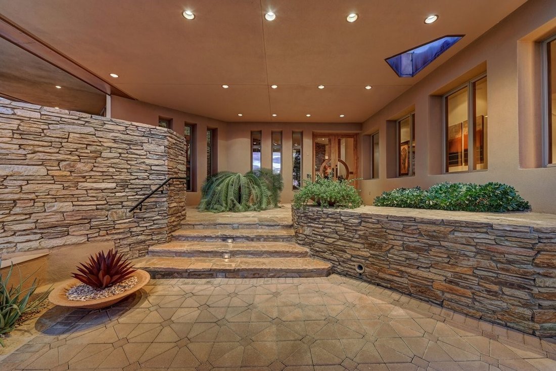 Scottsdale, Arizona, United States 5 - 17067529