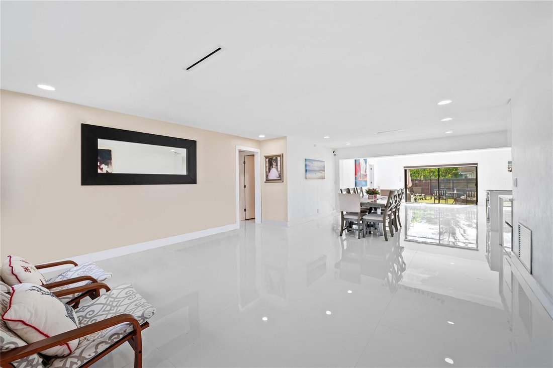 House in Hollywood, Florida, United States 5 - 16772249