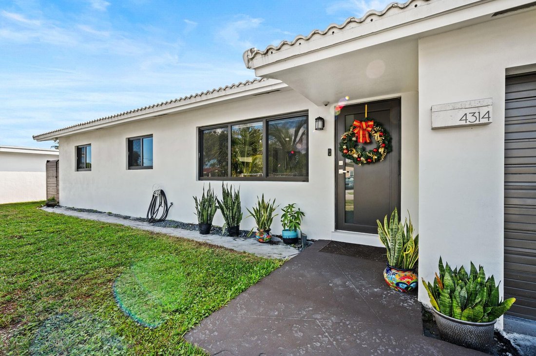 House in Hollywood, Florida, United States 3 - 16772249