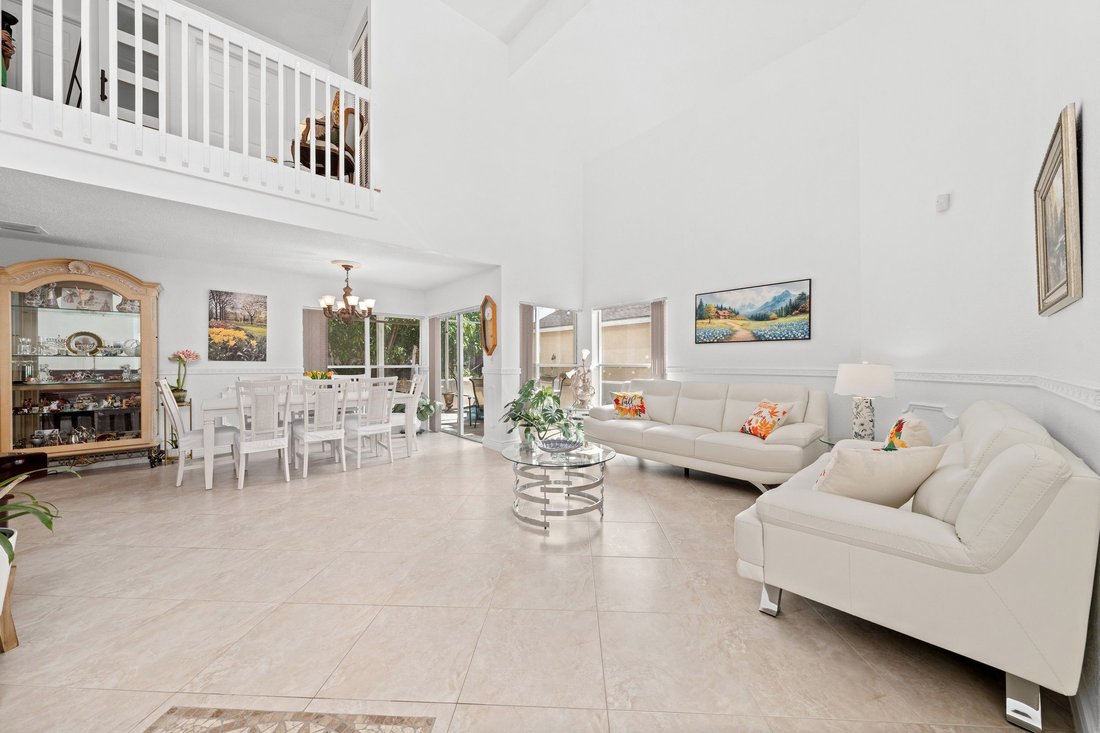 Boca Raton, Florida, United States 5 - 17067519