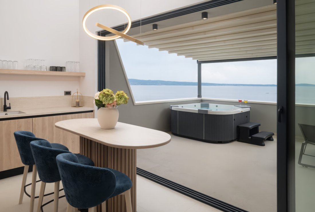 Villa in Miljevac, Split-Dalmatia County, Croatia 1 - 17067632