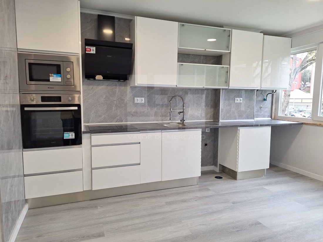 Apartment in Oeiras e Sao Juliao da Barra, Paco de Arcos e Caxias, Lisbon, Portugal 2 - 16260357