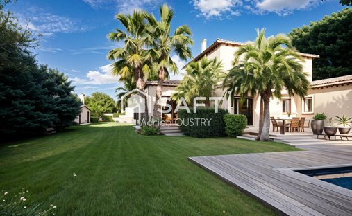 House in Cooperative, Agde, France 1