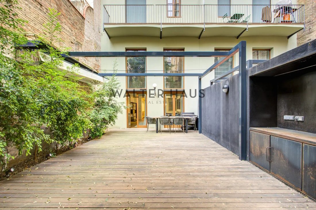Apartment in Eixample, Barcelona, Spain 2 - 12865300