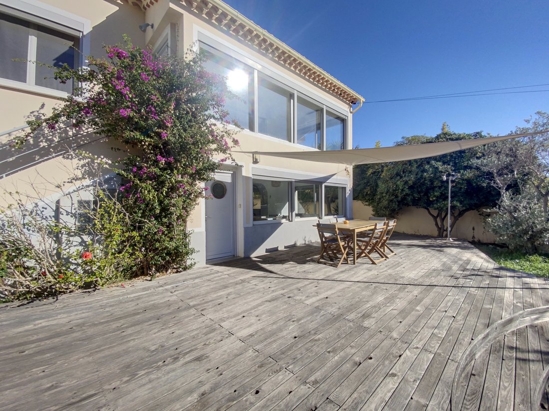 House in Coste Chaude-Mauveou, La Seyne-sur-Mer, France 1 - 17070636