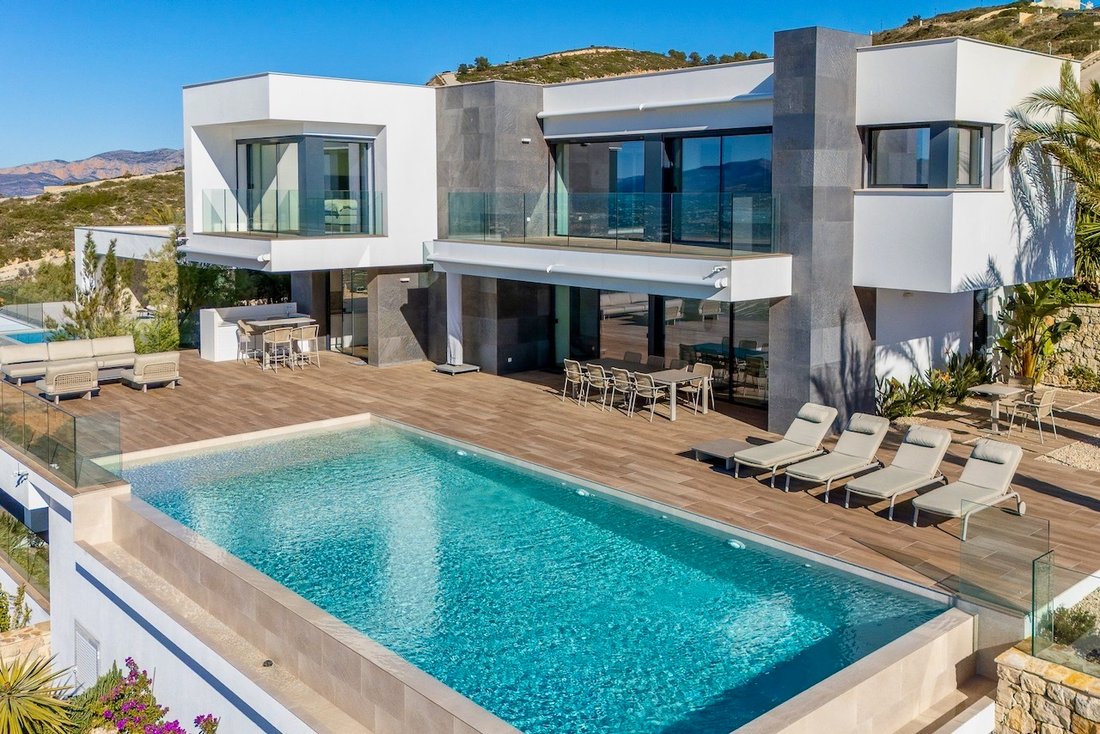 Villa in Cumbre del Sol, el Poble Nou de Benitatxell / Benitachell, Valencian Community 2 - 17068758