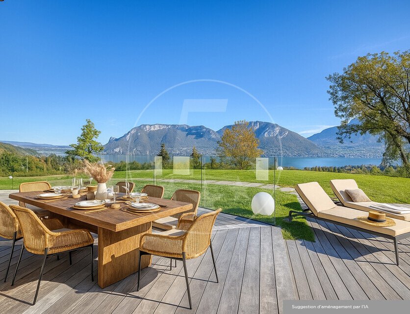 Villa in Sévrier, Auvergne-Rhône-Alpes, France 1 - 17070679