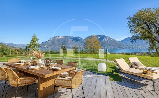 Villa in Sévrier, Auvergne-Rhône-Alpes, France 1