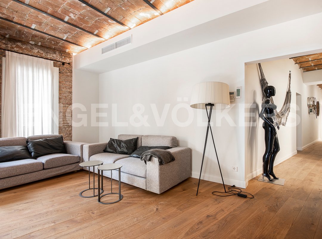 Apartment in Ciutat Vella, Barcelona, Spain 3 - 17071286