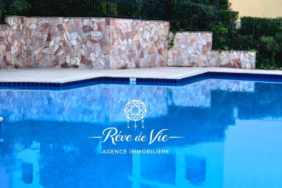 Apartment in Sud, Cavalaire-sur-Mer, France 4 - 16711461