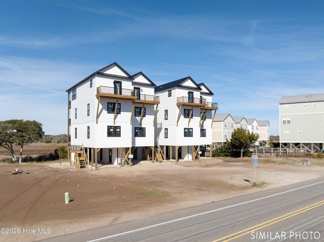 House in Surf City, North Carolina, United States 1 - 17069478
