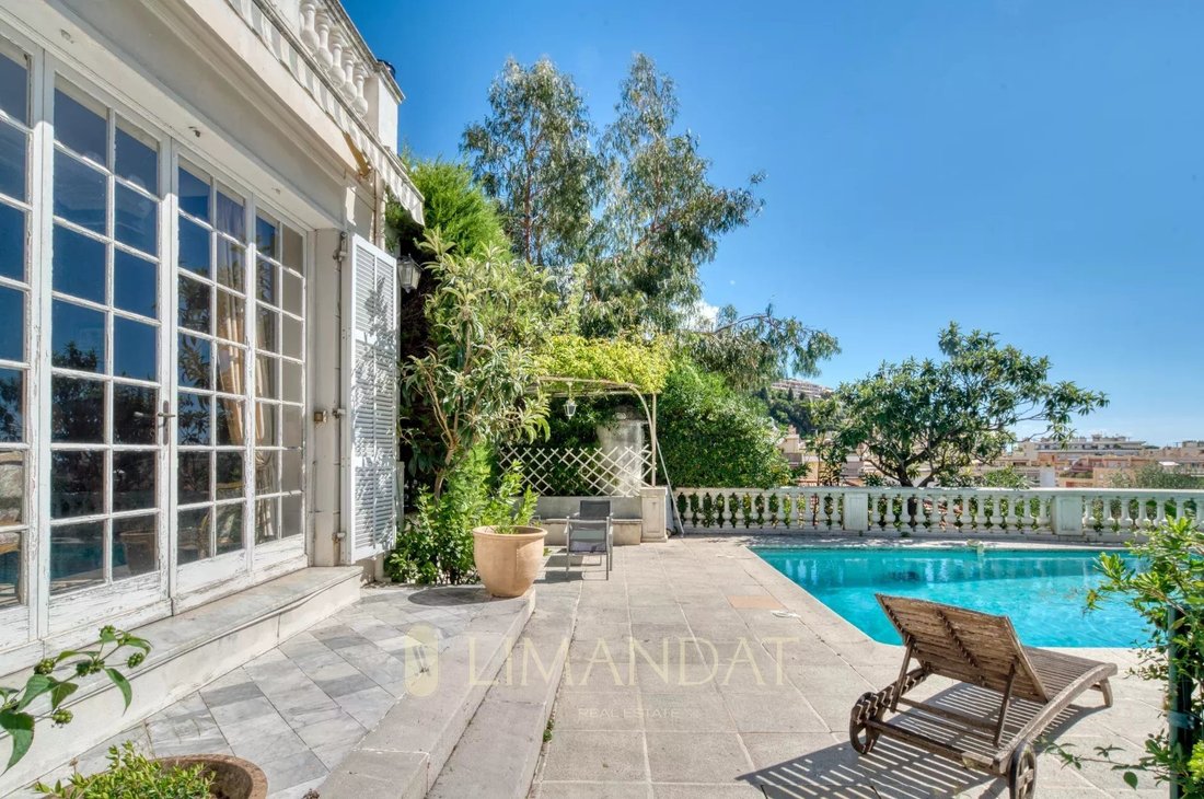 Villa in Menton, Provence-Alpes-Côte d'Azur, France 4 - 16136376