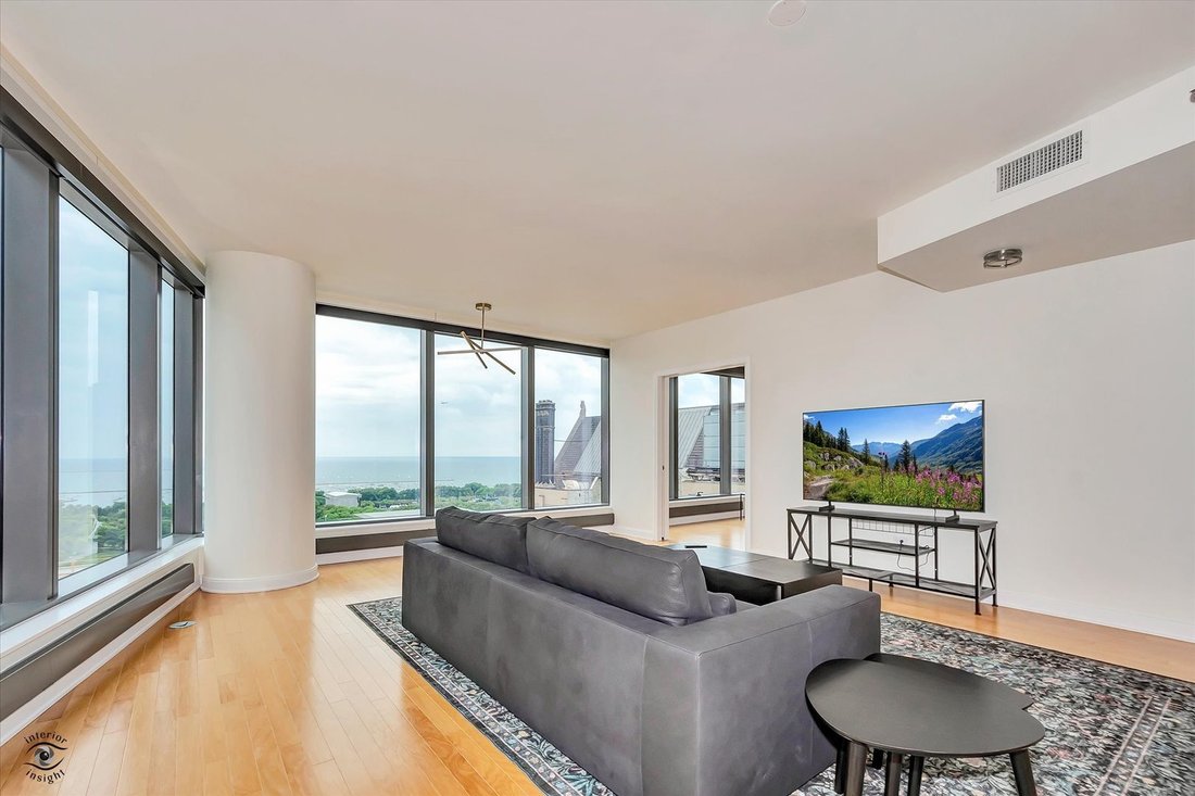 Condo in Chicago, Illinois, United States 4 - 17069645