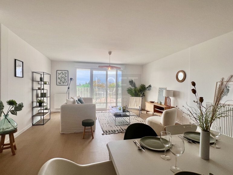 Apartment in Centre-Ermitage, Le Bouscat, France 2 - 17070904
