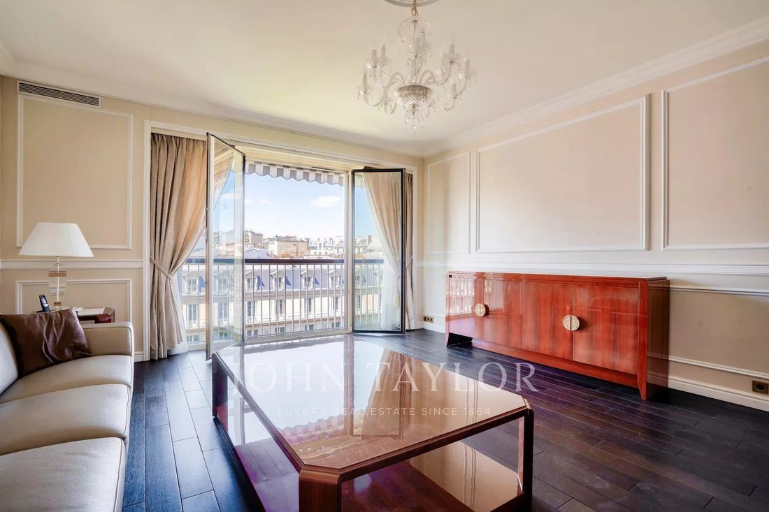Apartment in Triangle d'Or, Paris 8e Arrondissement, Paris 5 - 17068698