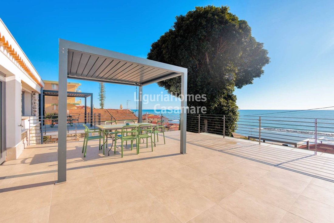 Apartment in Santo Stefano al Mare, Liguria, Italy 2 - 16328945