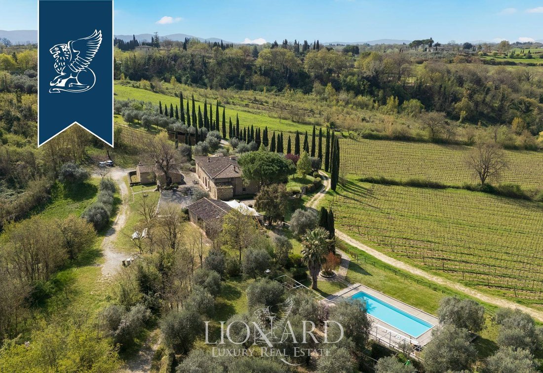 Villa in Colle di Val d'Elsa, Tuscany, Italy 1 - 17071454