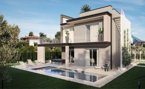Villa a Moniga del Garda, Lombardia, Italia 1