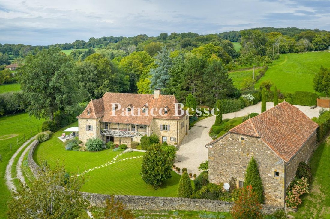 House in Lacapelle-Marival, Occitania, France 2 - 17070288