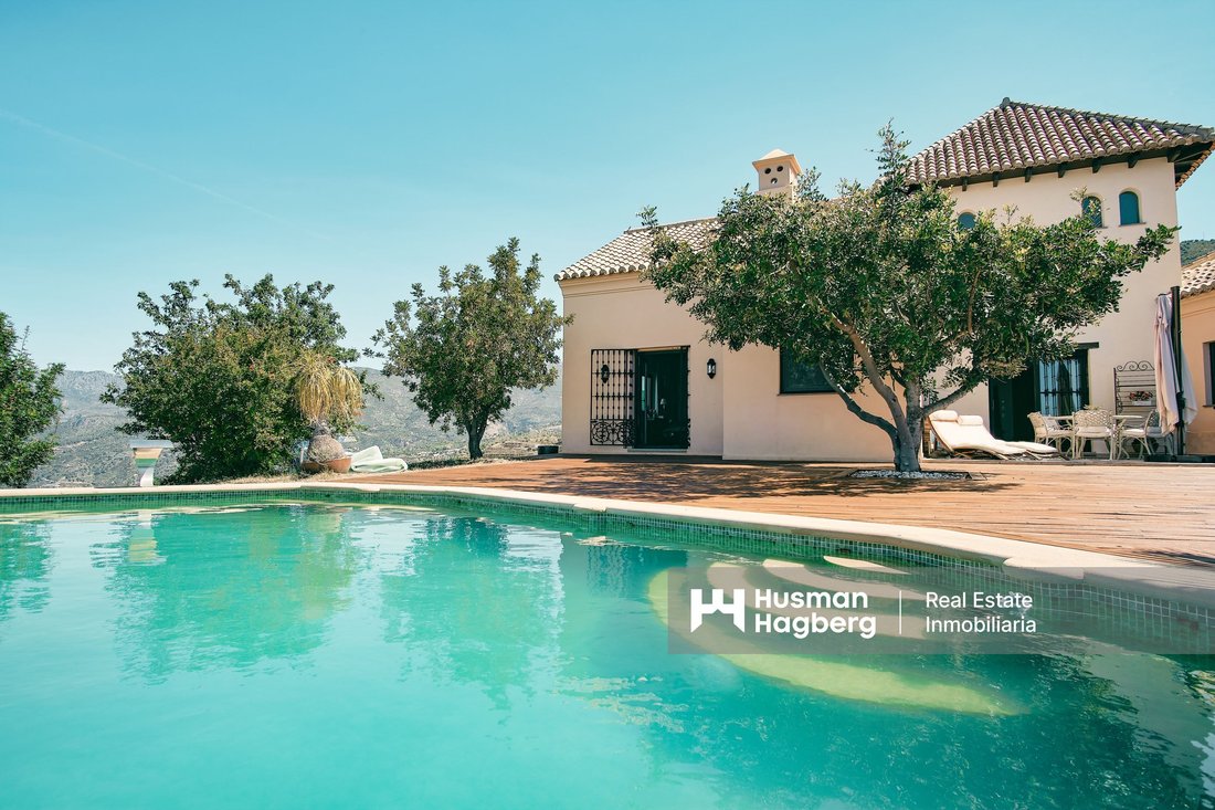 Villa in Jete, Andalusia, Spain 3 - 12460230