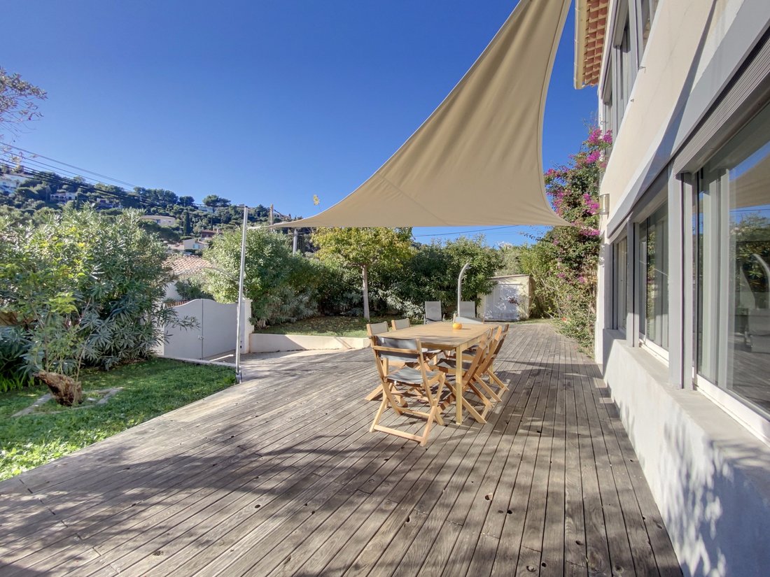 House in Coste Chaude-Mauveou, La Seyne-sur-Mer, France 4 - 17070636