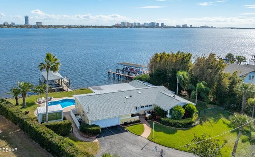 House in South Daytona, Florida, United States 1
