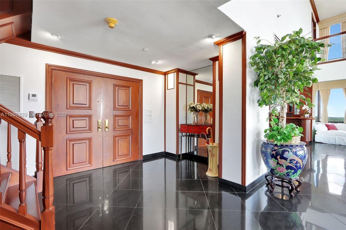 Condo in Miami, Florida, United States 2 - 17068142