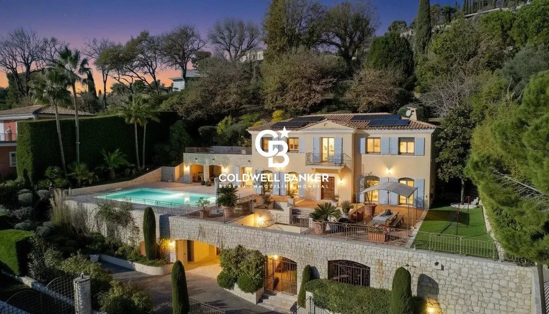 Villa in Nice, Provence-Alpes-Côte d'Azur, France 1 - 16945355