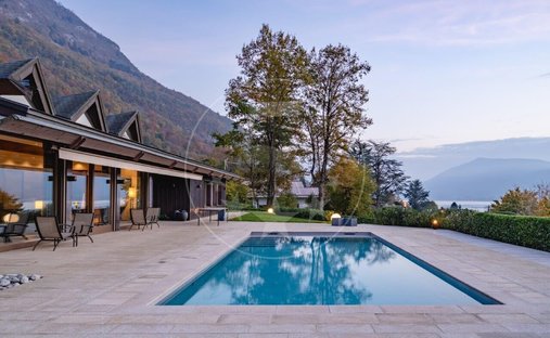 Estate in Annecy-le-Vieux, Annecy, France 1