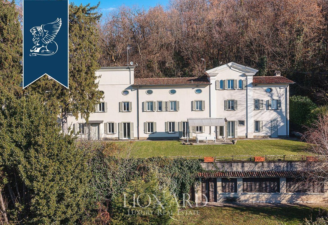 Villa in Nembro, Lombardy, Italy 3 - 17071458