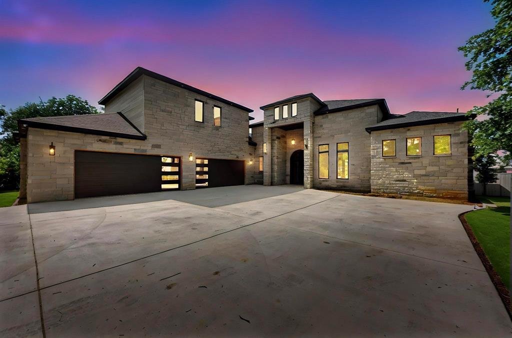 House in Tool, Texas, United States 1 - 17068000