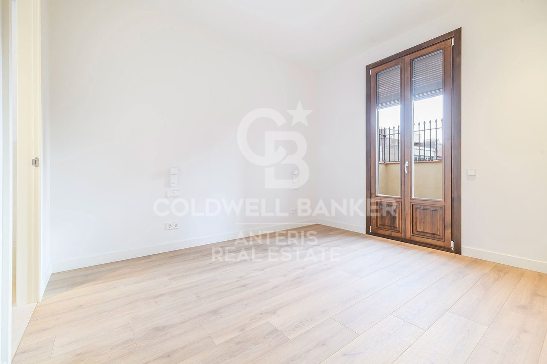 Apartment in Eixample, Barcelona, Spain 4 - 17071374