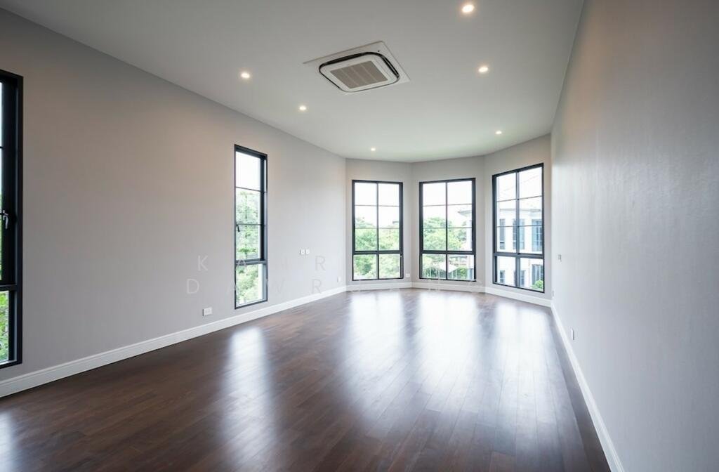 House in Bang Phli Yai, Samut Prakan, Thailand 4 - 15522891